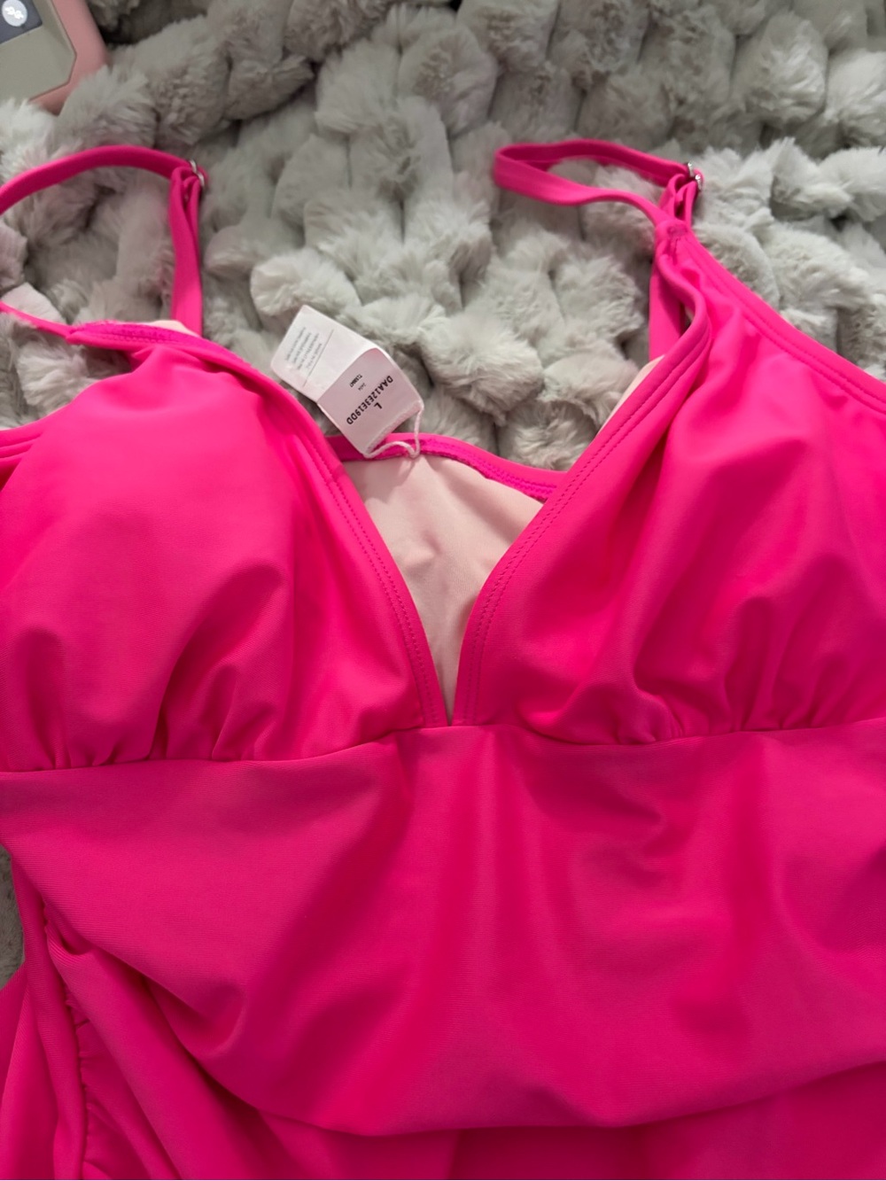 Hot Pink Swimsuit One-Piece Sz large - Picture 3 of 4